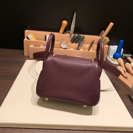 【ハンドバッグ】小サイズバッグ × ルージュセリエ（Rouge Sellier）の大人の落ち着いたコンビネーション