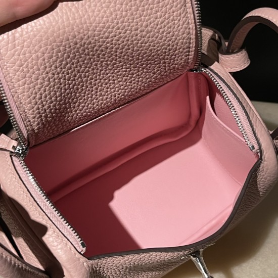 【Mini Lindy Clemence(TC)】柔らかな「3Q ローズサクラ」 可愛らしさと実用性兼備の日常欠かせないミニバッグ 【Mini Lindy Clemence(TC)】柔らかな「3Q ローズサクラ」 可愛らしさと実用性兼備の日常欠かせないミニバッグ