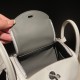 【Lindy Mini】ツートンカラー「M4 グリペール ×0L グリメイヤー」 パールグレーよりも一層クリアなグレー 小さながらもエレガントな可愛らしさ