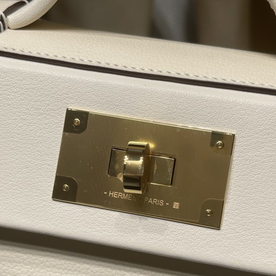 2424mini I2/Nata ナタ 金扣｜大人の落ち着き × マルチウェア ヌードミニバッグ