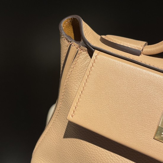 0M/Chai チャイ& 37 /Gold ゴールド【人気爆品】2424mini 地味でノンチャラントなミニバッグ|肩紐可変&ツートンカラー 0M/Chai チャイ& 37 /Gold ゴールド【人気爆品】2424mini 地味でノンチャラントなミニバッグ|肩紐可変&ツートンカラー