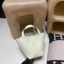 ピコタンロック18/PM トリヨンクレマンス CLEMENCE  TC  0S vertdeau ヴェールフィズ  ‌Hermes Vert fizz シルバー金具 全手縫い