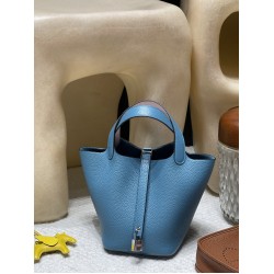 ピコタンロック18/PM トリヨンクレマンス CLEMENCE  TC  75/Blue Jean  ブルージーン& 09 Mauve Pale  モーヴ・ペール エルメスの2022AWに発表された新色,シルバー金具 全手縫い