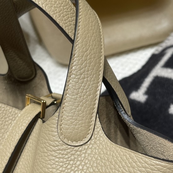 ピコタンロック18/PM トリヨンクレマンス CLEMENCE  TC  ベージュマルファ   Beige marfa   8Q  2023年秋冬コレクション最新色！  ゴールド金具 全手縫い