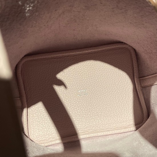 ピコタンロック18/PM トリヨンクレマンCLEMENCE  TC  09 Mauve Pale  2023   モーヴ・ペール エルメスの2022AWに発表された新色  シルバー金具 全手縫い