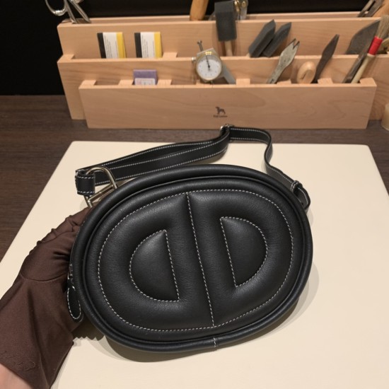 エルメス In the loop スイフト Swift 89/Black (Noir) ブラック シルバー金具  Intheloop-060 全手縫い