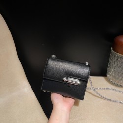 エルメスVerrou Mini 17cm Hermes  シェブルミゾル  Chevre 89/Black (Noir) ブラック verrou17-101 全手縫い