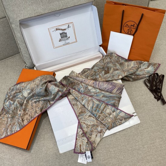 Hermes エルメス セイラータトゥーバンダナ 141 ショール Hermes エルメス セイラータトゥーバンダナ 141 ショール