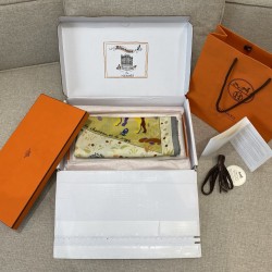 Hermes  エルメス イソップ寓話会本 140 ショール 
