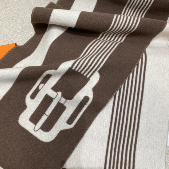 HERMES エルメス Casaque Sangle a Boucle スカーフ HERMES エルメス Casaque Sangle a Boucle スカーフ