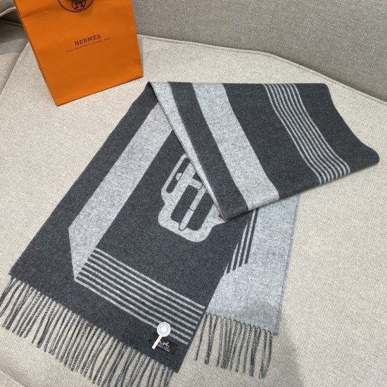 HERMES エルメス Casaque Sangle a Boucle スカーフ HERMES エルメス Casaque Sangle a Boucle スカーフ