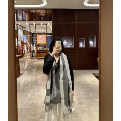 HERMES  エルメス Casaque Sangle a Boucle スカーフ 