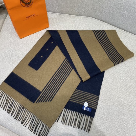 HERMES エルメス Casaque Sangle a Boucle スカーフ HERMES エルメス Casaque Sangle a Boucle スカーフ