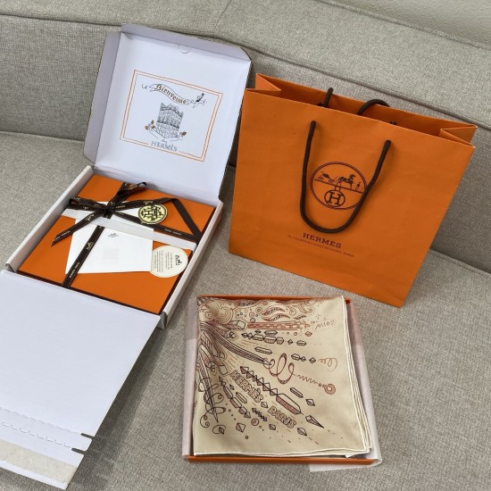 Hermes エルメス 接続中 90 スカーフ Hermes エルメス 接続中 90 スカーフ