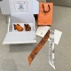 Hermes エルメス 華やかな手綱フラワーバージョン Twilly スモールスカーフ Hermes エルメス 華やかな手綱フラワーバージョン Twilly スモールスカーフ
