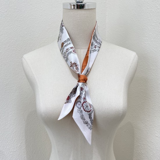 Hermes エルメス 華やかな手綱フラワーバージョン Twilly スモールスカーフ Hermes エルメス 華やかな手綱フラワーバージョン Twilly スモールスカーフ