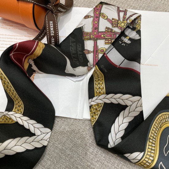 Hermes エルメス グランドアパラット Twilly スモールスカーフ Hermes エルメス グランドアパラット Twilly スモールスカーフ