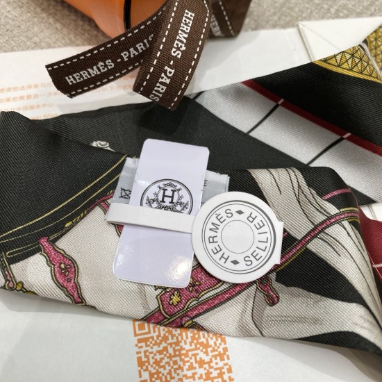 Hermes エルメス グランドアパラット Twilly スモールスカーフ Hermes エルメス グランドアパラット Twilly スモールスカーフ