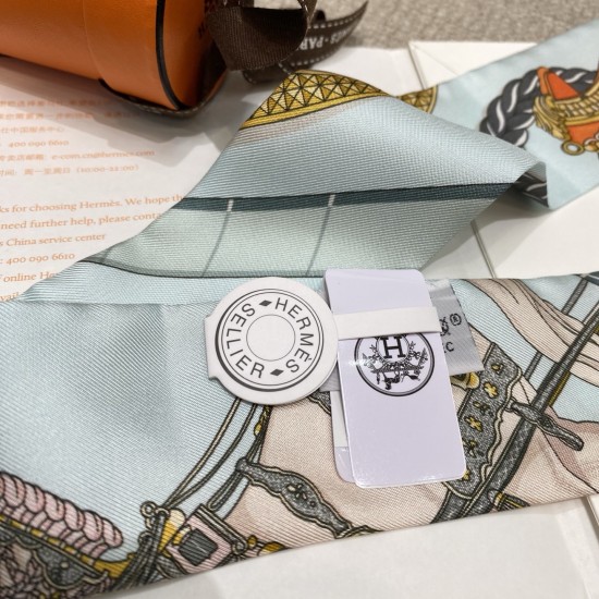 Hermes エルメス グランドアパラット Twilly スモールスカーフ Hermes エルメス グランドアパラット Twilly スモールスカーフ