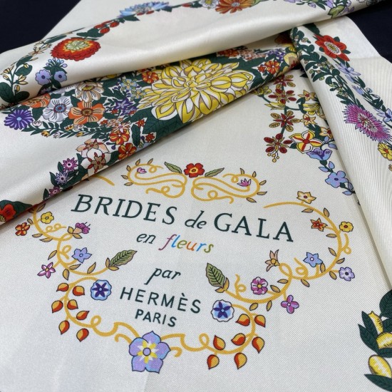 Hermes  エルメス 華やかな手綱フラワーバージョン 90 スカーフ 