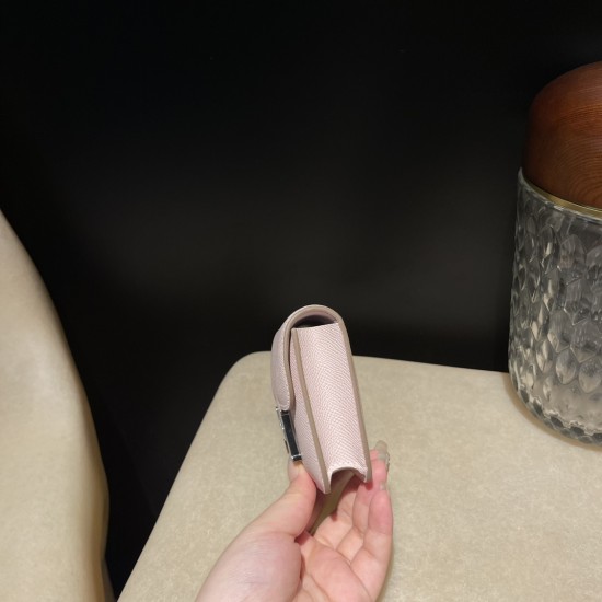 コンスタンス slim 改良版|ボディーラインアップを実現する新世代のスリムサプリ コンスタンス slim 改良版|ボディーラインアップを実現する新世代のスリムサプリ
