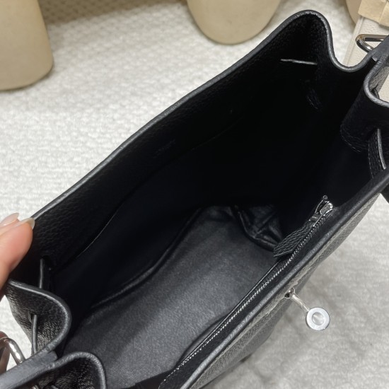 【新入荷】HERMES ソ ケリー 22cm トリヨン・クレマンス革 89 ブラック ゴールドクランプ マイノリティー レトロ 【新入荷】HERMES ソ ケリー 22cm トリヨン・クレマンス革 89 ブラック ゴールドクランプ マイノリティー レトロ
