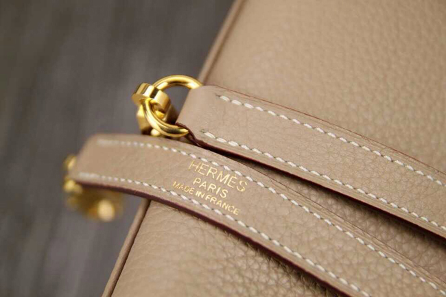 エルメス ケリー32 オフベージュ トゴ ゴールド金具
