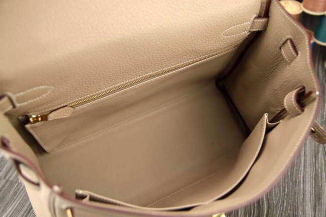 エルメス ケリー32 オフベージュ トゴ ゴールド金具