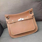 エルメス STEVE BESACE35 トリヨンクレマンス ゴールド シルバー金具