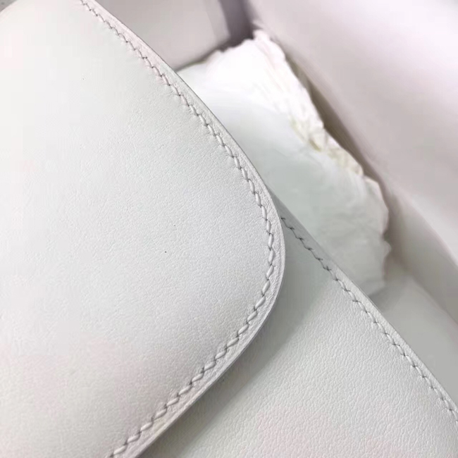 エルメス コンスタンス24 ホワイト エバーカラー シルバー金具