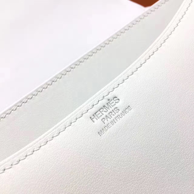 エルメス コンスタンス24 ホワイト エバーカラー シルバー金具