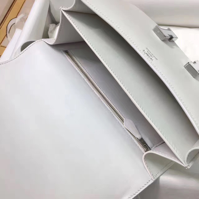 エルメス コンスタンス24 ホワイト エバーカラー シルバー金具