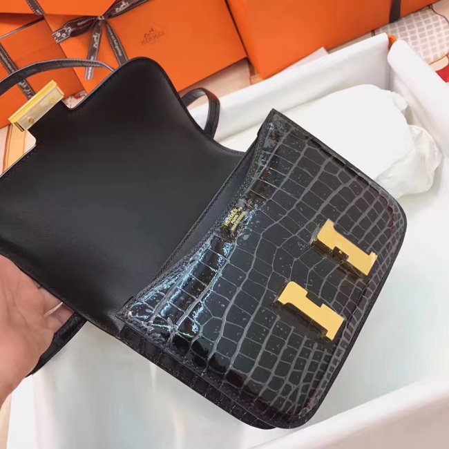 エルメス コンスタンスミニ ブラック クロコダイル ゴールド金具