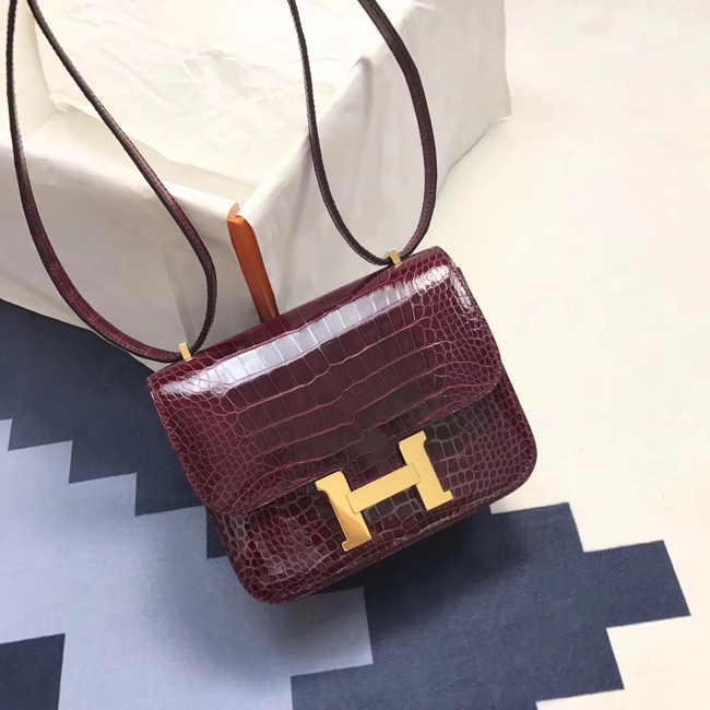 エルメス コンスタンスミニ ルージュアッシュ クロコダイル ゴールド金具