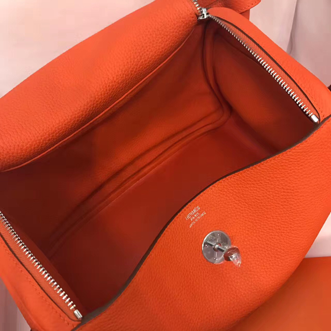 エルメス リンディ26 オレンジ トリヨンクレマンス シルバー金具