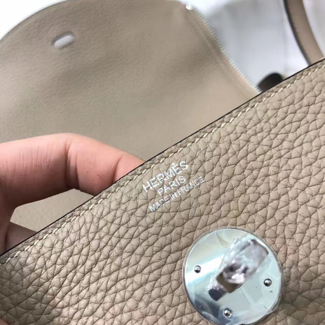 エルメス リンディ26 トゥルティ―ルグレー トリヨンクレマンス シルバー金具