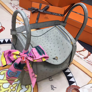 エルメス リンディ26 ブルーグラシエ オーストリッチ ゴールド金具