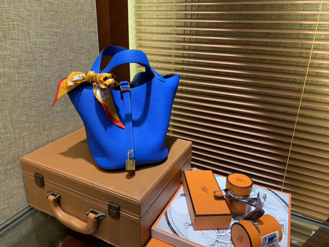 エルメス ピコタンロックMM ブルーエレクトリック クレマンス ゴールド金具