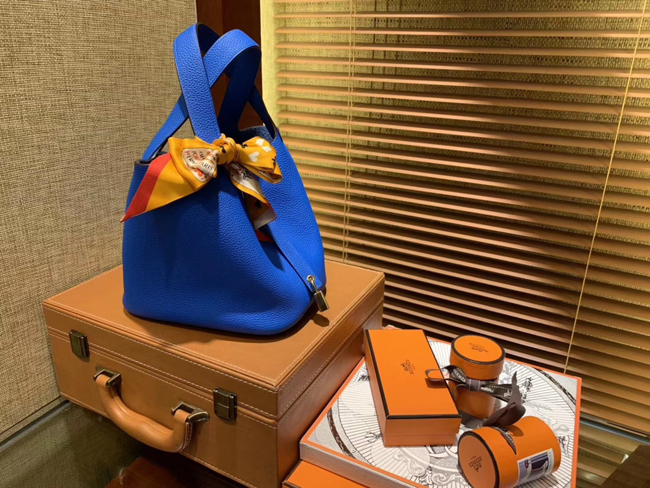 エルメス ピコタンロックMM ブルーエレクトリック クレマンス ゴールド金具
