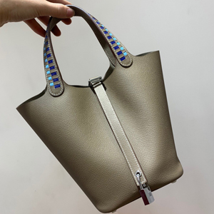 エルメス ピコタンロックPM エトゥープ ヴォーエプソン シルバー金具